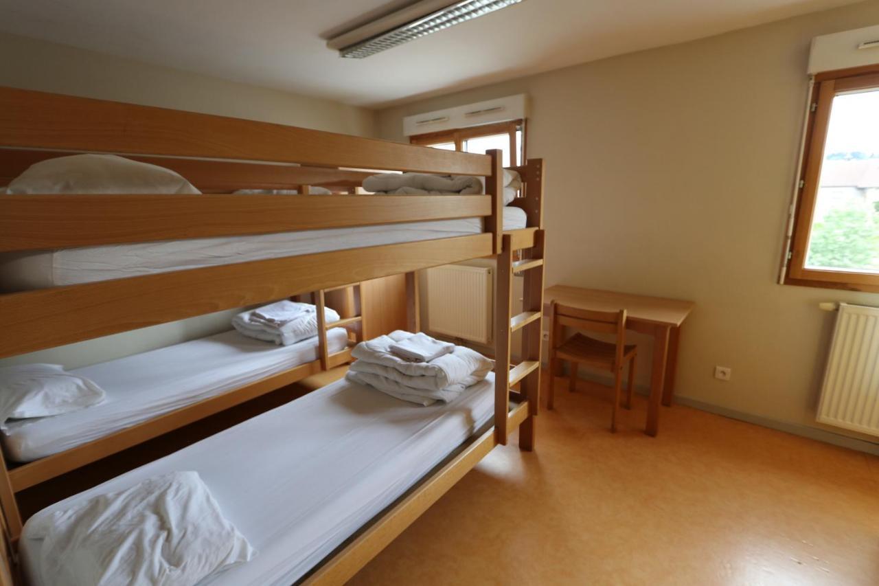 Auberge De Jeunesse Hi Pontarlier Kültér fotó